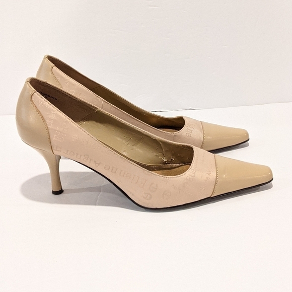 𝅺etienne Aigner cream pointy toe heels sz 7.5 - Picture 3 of 16
